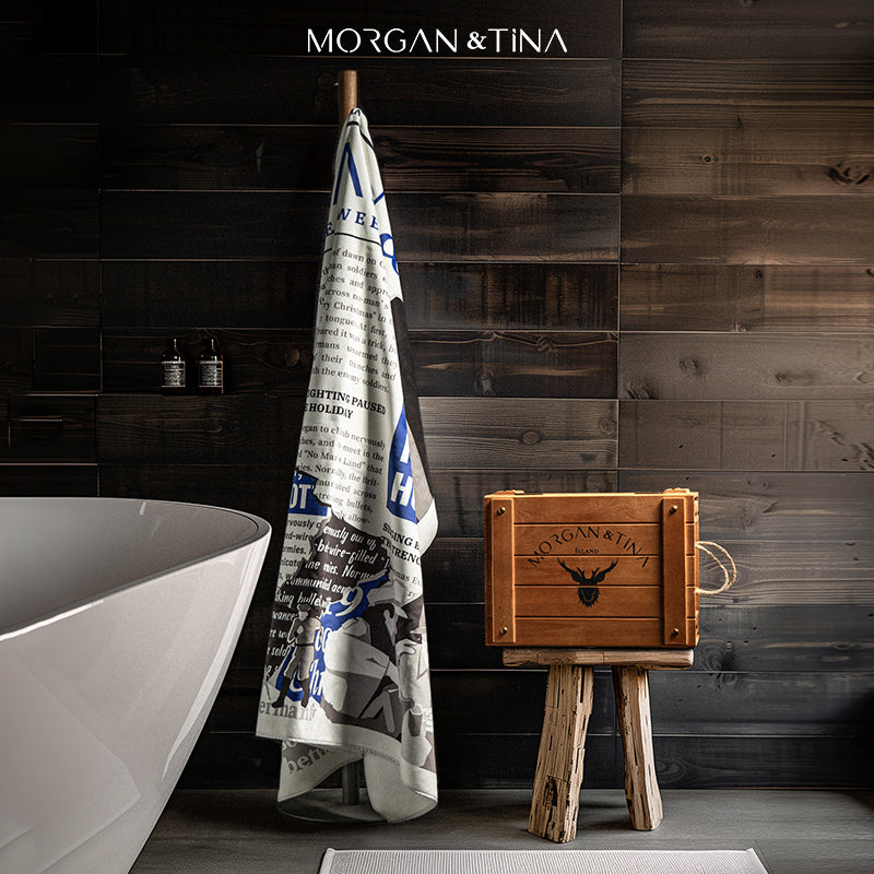 Artistic Bath Towel - The Incredible Friendship